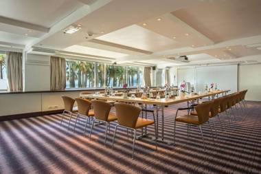 Radisson Blu 1835 Hotel Cannes