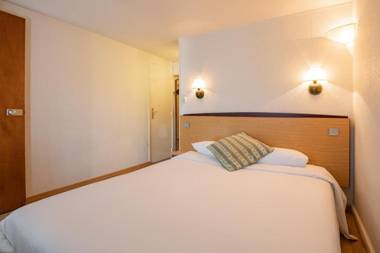 Hôtel aéroport CANNES MANDELIEU