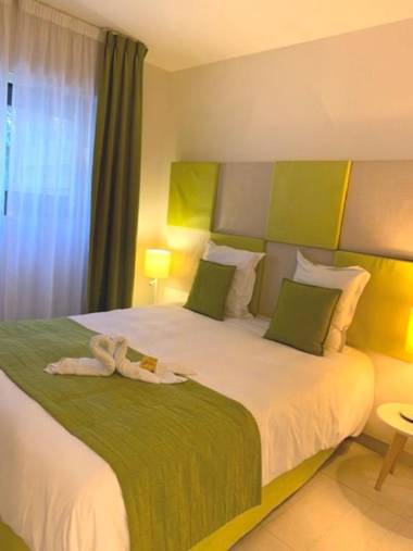 Arthur Properties - Montfleury