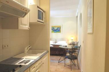 Viva Riviera Residence Commandant André