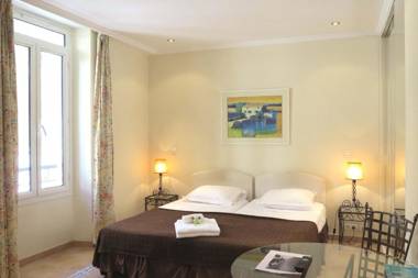 Viva Riviera Residence Commandant André