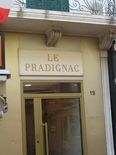 Viva Riviera - 19 rue des Frères Pradignac