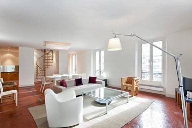 Apartment between Croisette and rue d'Antibes