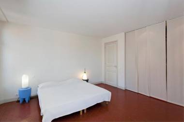 Apartment between Croisette and rue d'Antibes