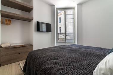 Scandinavian Urban 1 - 2BR apartment in center close to Palais des Festivals and the beach