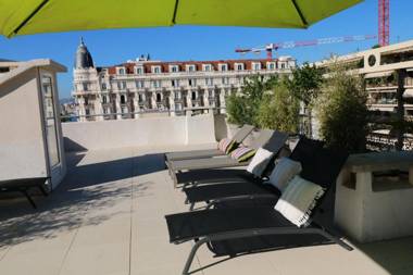 Fantastic penthouse 3 bedroom Croisette 406