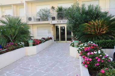 Amazing sea view 2 bedroom beach front 303