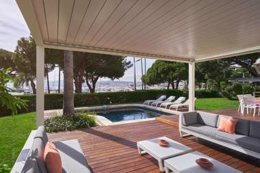 @VILLA CONTEMPORAINE CROISETTE VUE MER & Piscine !!!!@