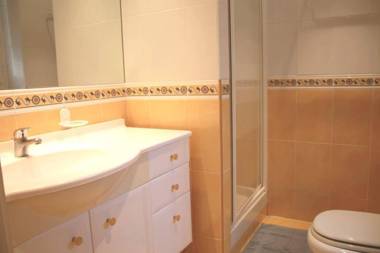 Studio Commandant Andre 13