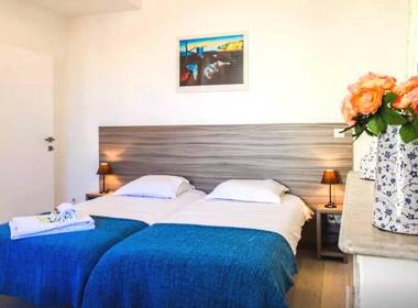 Lovely and Modern 1 Bedroom City Centre Cannes