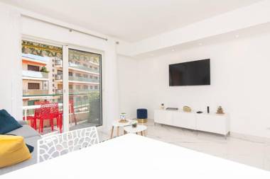 Brand new 2 bedrooms next to Croisette !