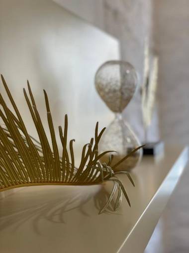 Sunlight Properties - Palme D Or - 2 Bedrooms modern holiday rental apartment hyper central