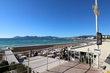 Beautiful studio at the Grand Hotel Residence with sunny balcony 138