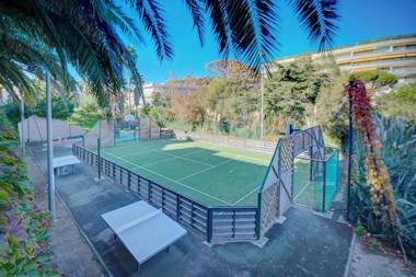 IMMOGROOM - 2 Rooms - Renovated - Pool - Parking - Air conditioning -