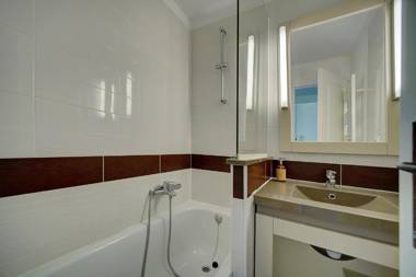 IMMOGROOM - 2 Rooms sea view - Pool - Parking - Terrace -