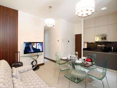 Luxurious apartment with patio in the famous city of Cannes