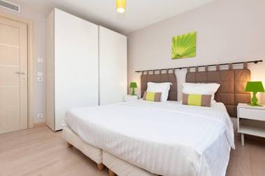 Three bedrooms: 200m from Croisette