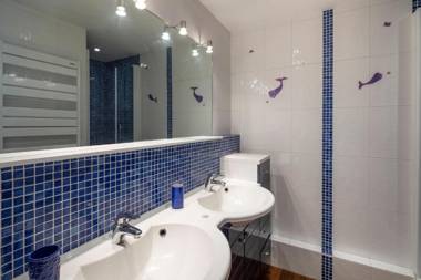 La Bisquine by Cocoonr