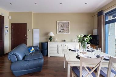 La Bisquine by Cocoonr