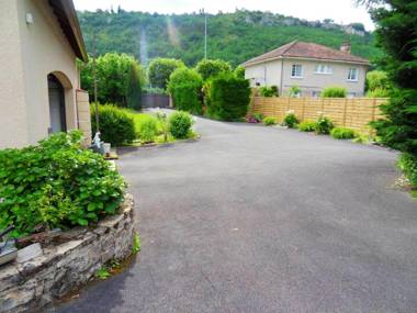 Maison de 2 chambres avec jardin clos et wifi a Cajarc