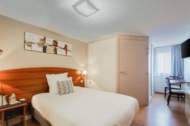 Comfort Hotel Cachan Paris Sud