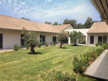 Kyriad Résidence Cabriès - Plan de Campagne