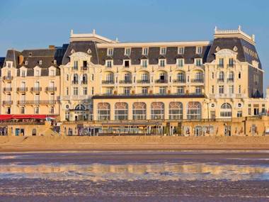 Le Grand Hotel de Cabourg - MGallery Hotel Collection