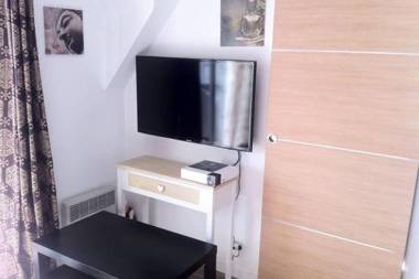 NICE FLAT 400 m FROM BEACH & CENTER