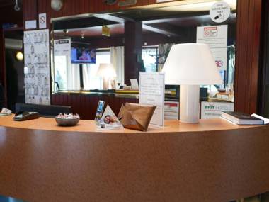 Brit Hotel Lyon Eurexpo