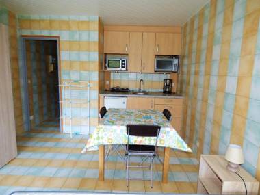 Studio avec vue sur la ville et terrasse amenagee a Brioude