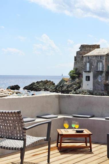Maison de 3 chambres a Erbalunga a 10 m de la plage avec vue sur la mer jardin clos et wifi