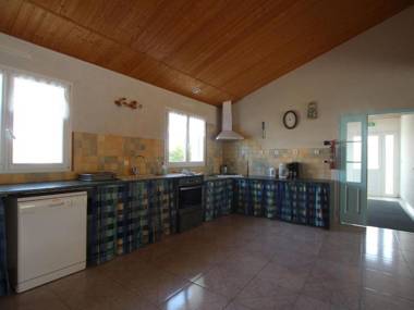 Gîte Bouin 4 pièces 9 personnes - FR-1-426-95