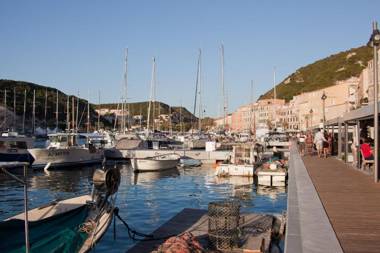 Studio Kalliste - Vision Luxe