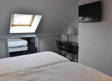 Hôtel Restaurant LE MONARQUE