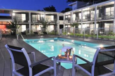 Hotel Eden Park Pau Est avec Piscine