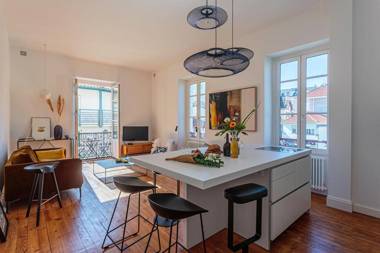 ENEKO KEYWEEK Apartment with car park and balcony in Biarritz center