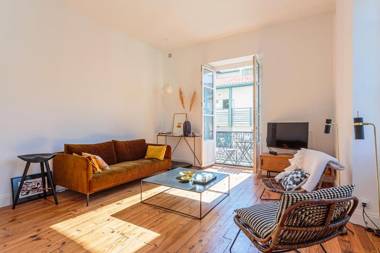 ENEKO KEYWEEK Apartment with car park and balcony in Biarritz center