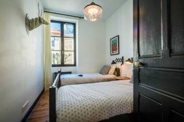 LONDON AVENUE KEYWEEK apartment Biarritz center with balcony and parking