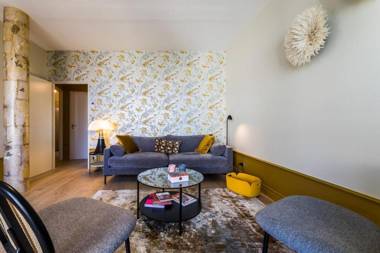 PASTEL KEYWEEK - Bright apartment in the hearth of Biarritz with parking