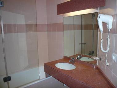 Hotel Restaurant Siatel Chateaufarine