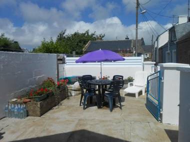 Maison Étel 2 pièces 2 personnes - FR-1-397-16