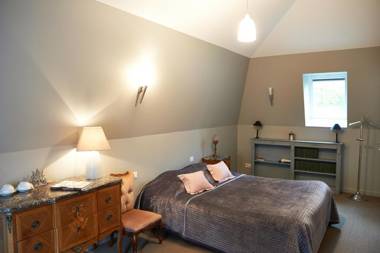 Chateau De La Moriniere