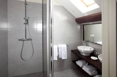 The Originals Boutique Hôtel de la Paix Beaune (Qualys-Hotel)