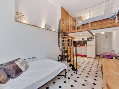 Seculded Holiday Home in Beaulieu sur Mer near Lake Beach