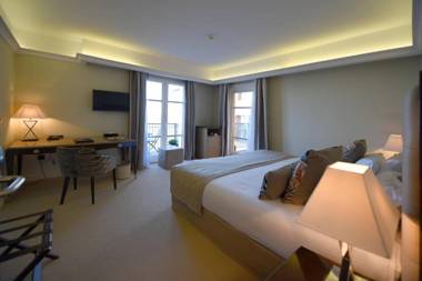 Hôtel Des Gouverneurs