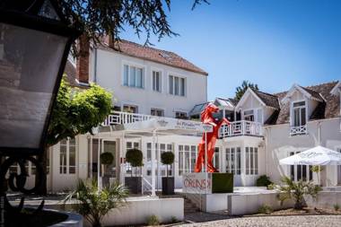 Les Pleiades Hôtel-Spa-Restaurant