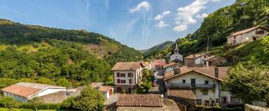 Logis Hotel Erreguina