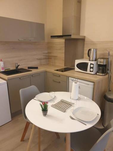 Modern studio CENTRE-VILLE D'AVIGNON