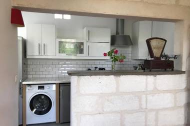 BEAUTIFUL house with GARDEN in AVIGNON