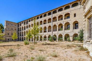 CHIC studio in the heart of AVIGNON